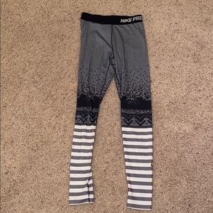 Nike Pro Dry Fit leggings